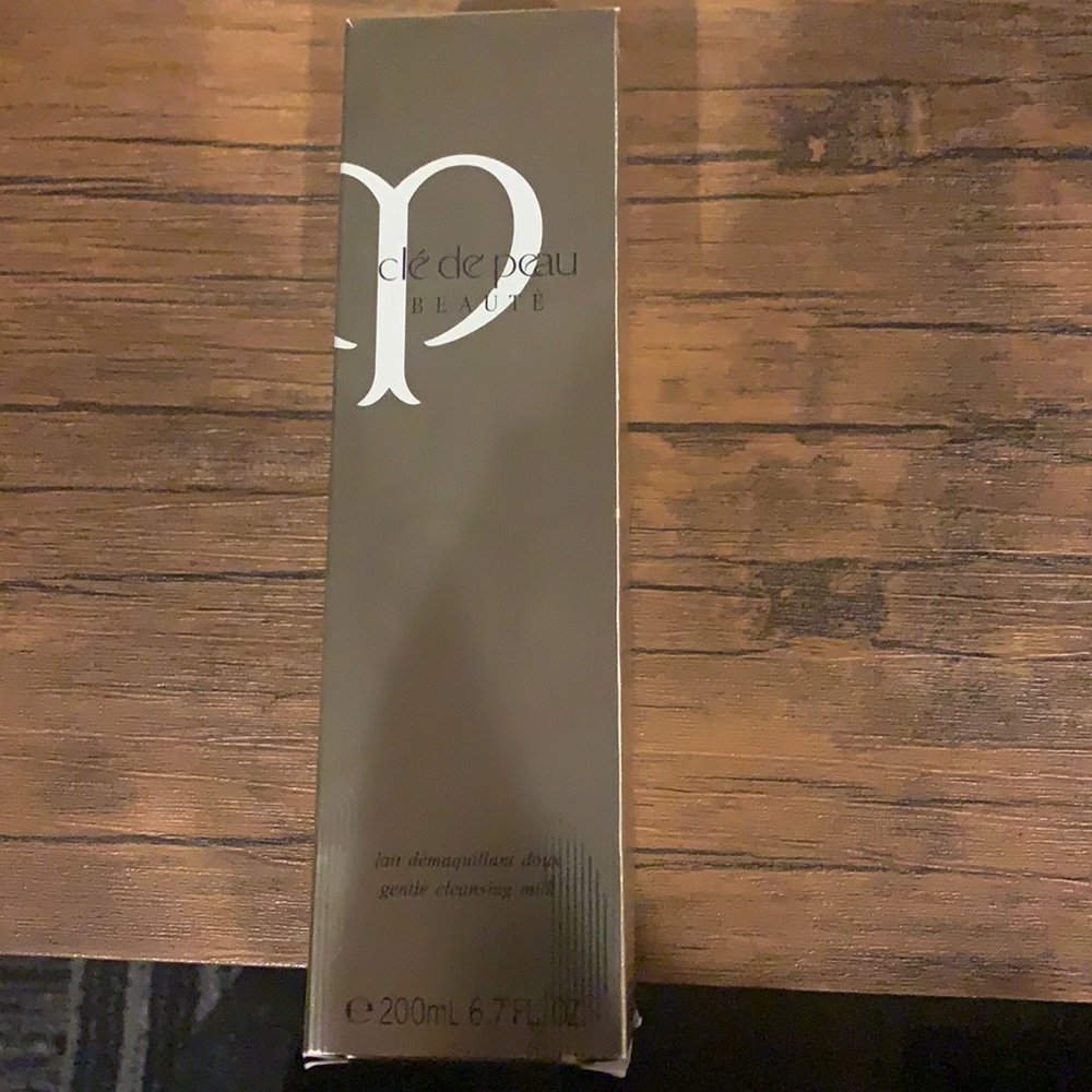 Gentle Cleansing Milk